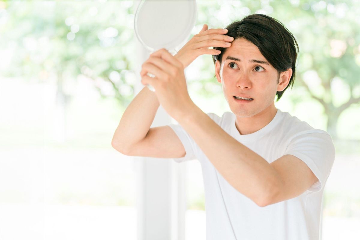 初期脱毛はAGA治療で起きる?どれくらい抜けて、いつ終わるのか症状を解説