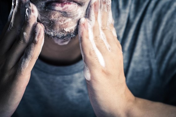 ニキビ予防には洗顔が大切。洗顔のやり方から洗顔料の選び方まで