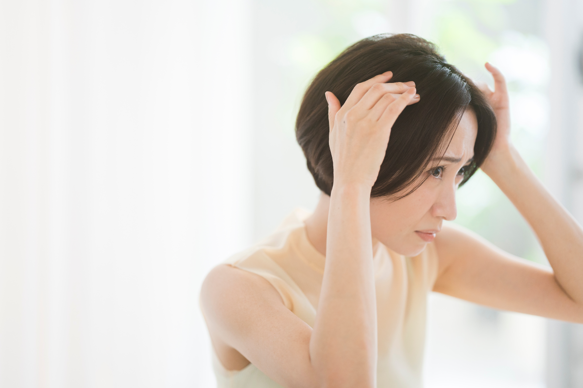 なぜ増える?女性の抜け毛の主な原因