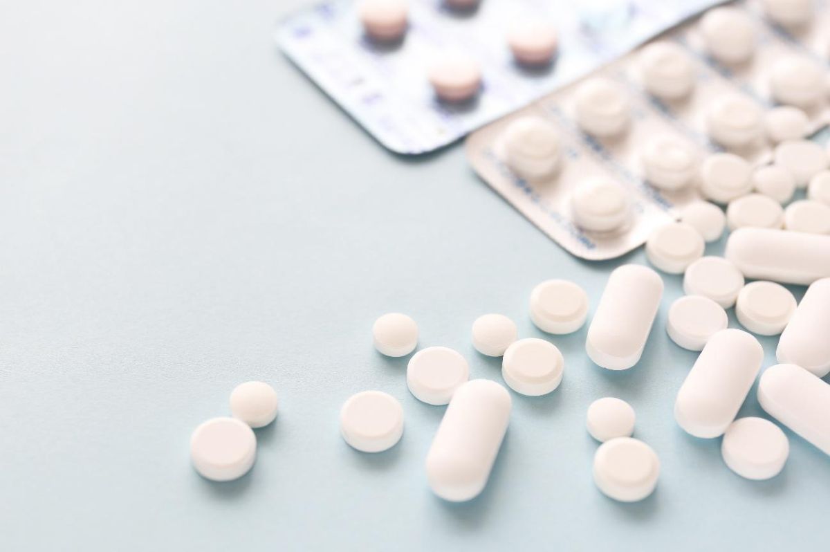 薄毛治療薬の種類と効果・副作用を徹底解説！費用相場や購入方法も